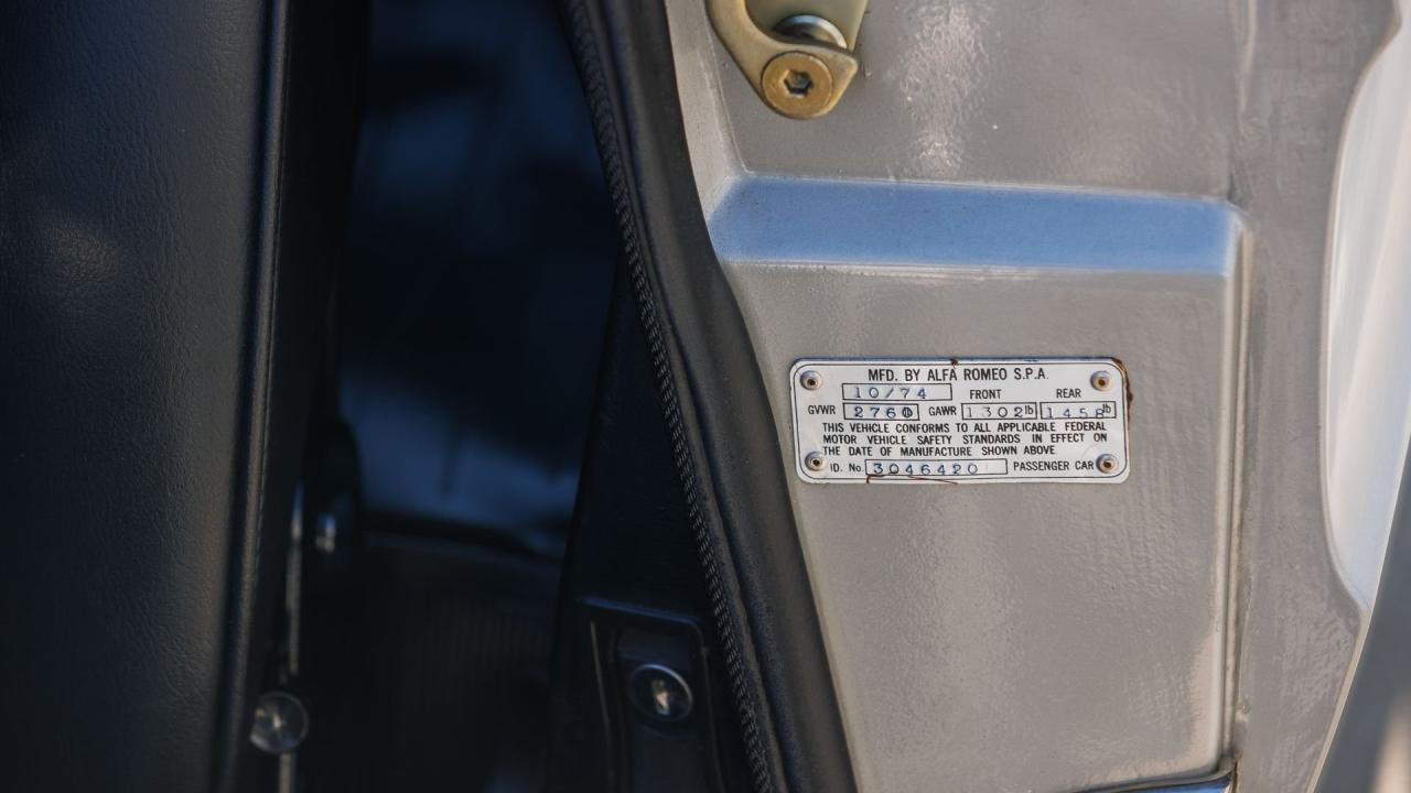 1974 Alfa Romeo 2000 Spider Veloce