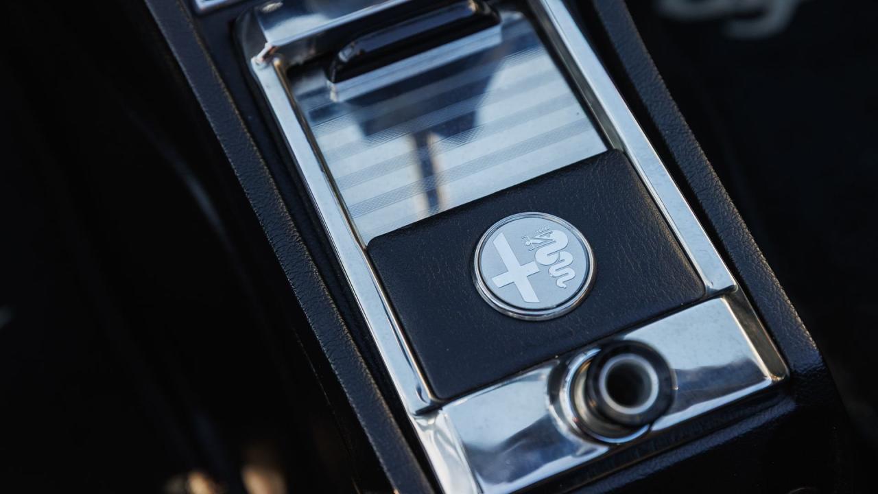 1974 Alfa Romeo 2000 Spider Veloce