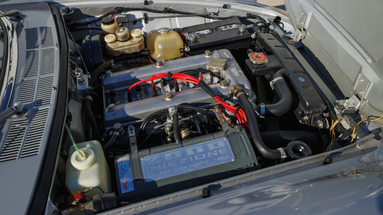 1974 Alfa Romeo 2000 Spider Veloce