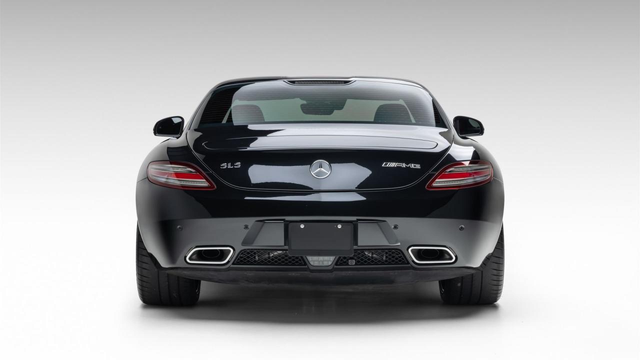 2012 Mercedes - Benz SLS AMG Coupe