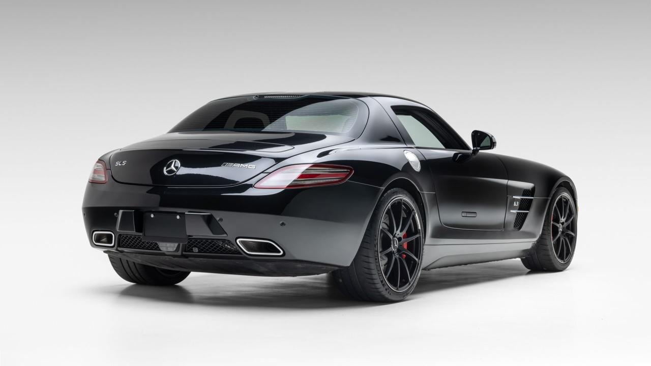 2012 Mercedes - Benz SLS AMG Coupe