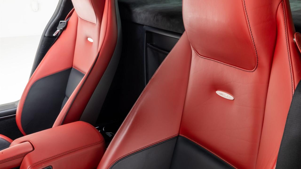 2012 Mercedes - Benz SLS AMG Coupe