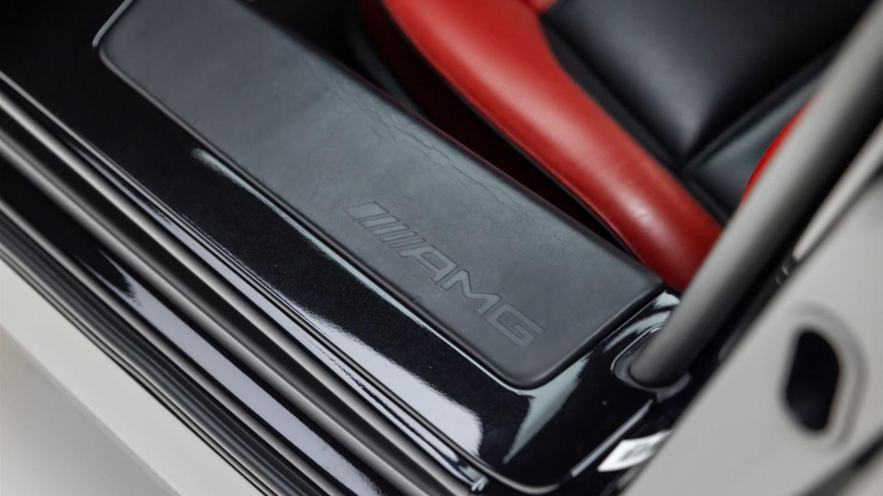 2012 Mercedes - Benz SLS AMG Coupe