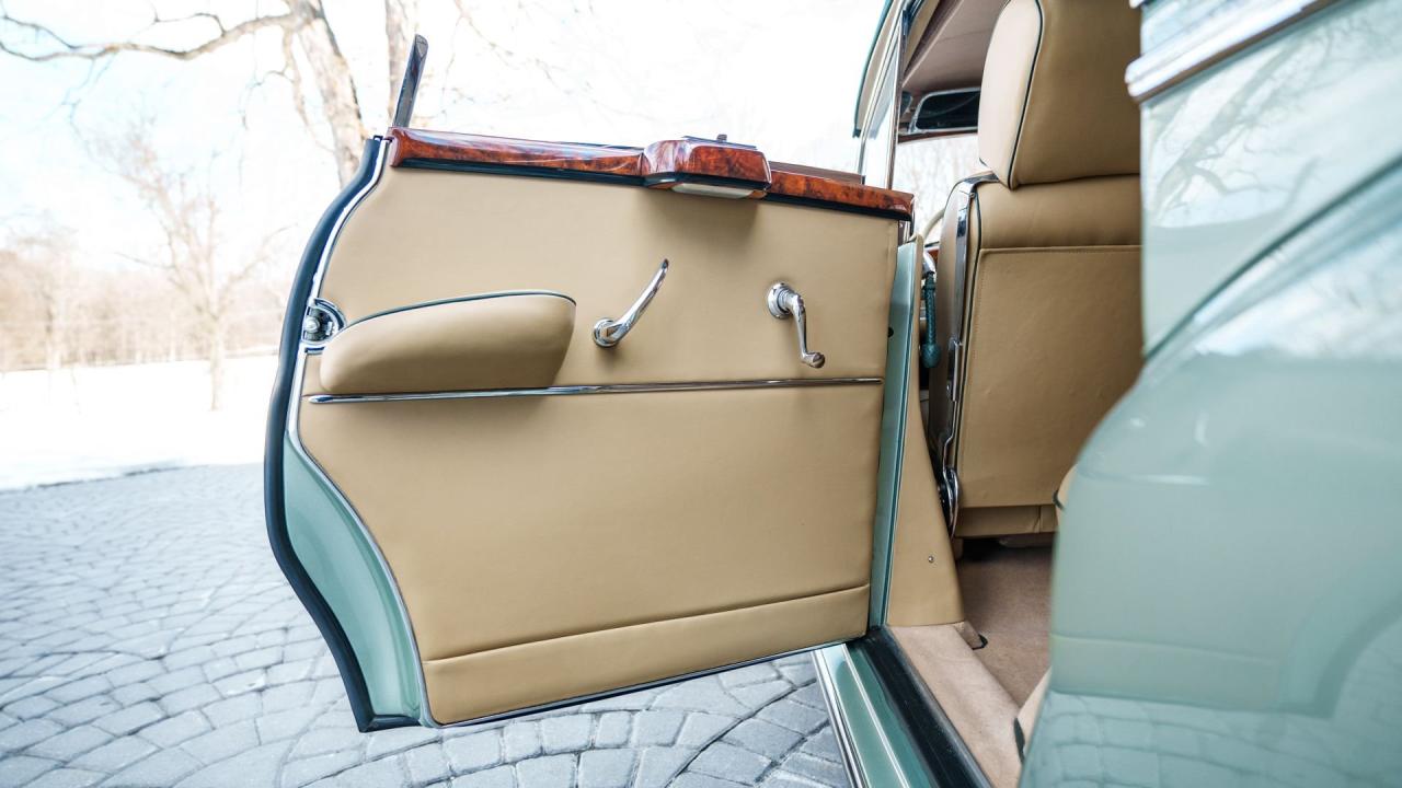 1953 Mercedes - Benz 300 Cabriolet D