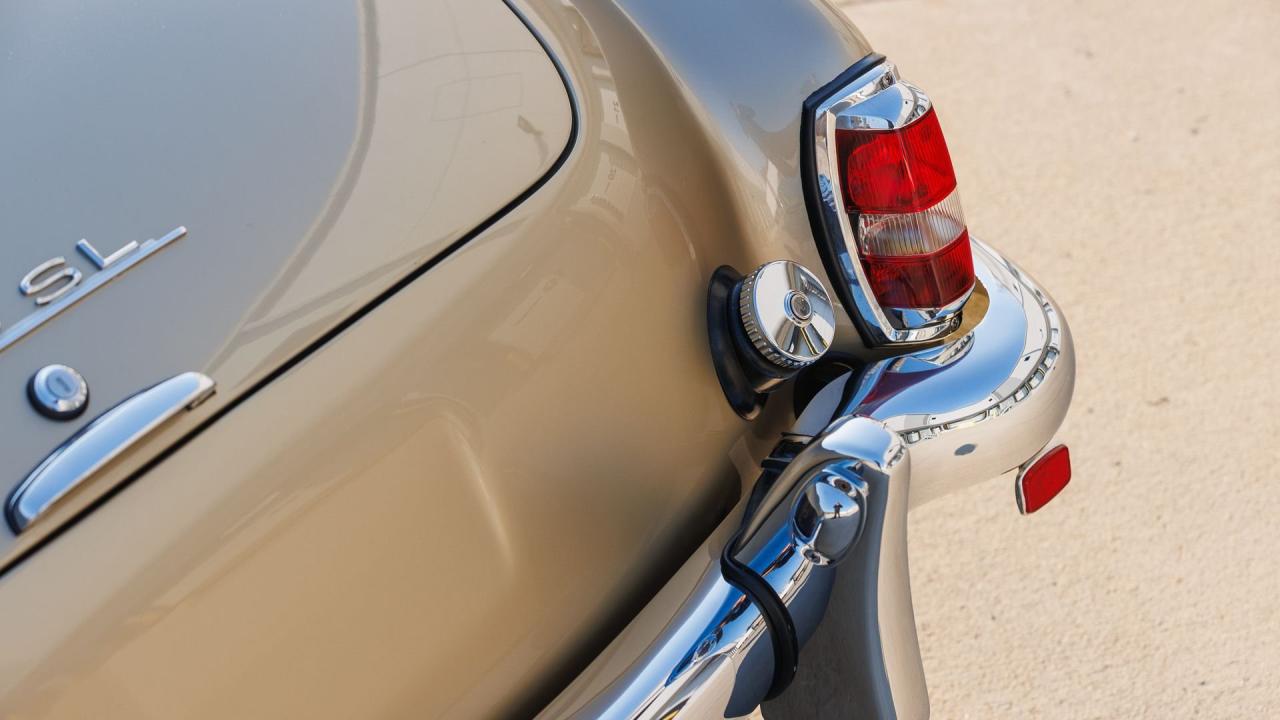 1961 Mercedes - Benz 190 SL