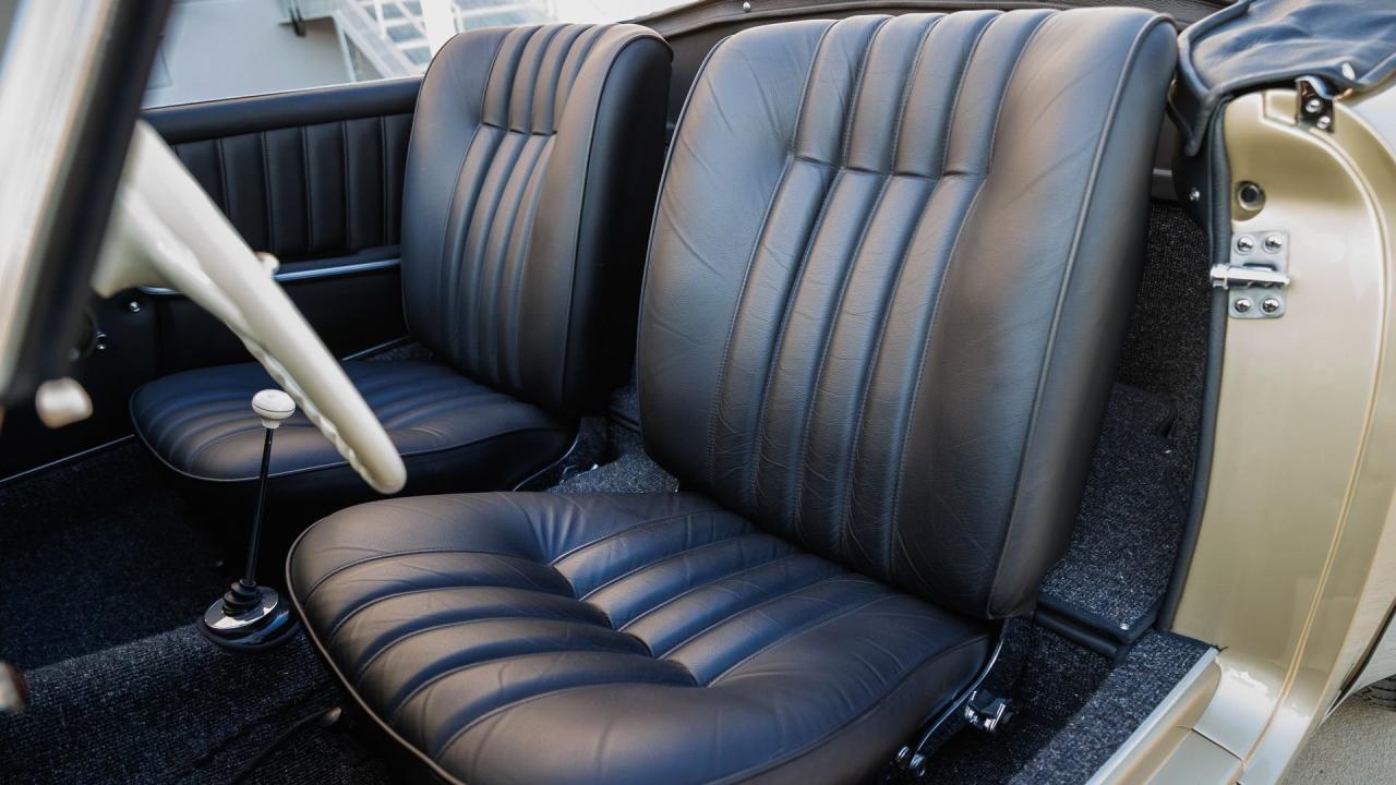 1961 Mercedes - Benz 190 SL