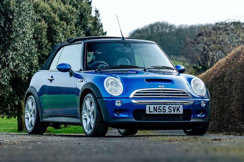 2005 Mini COOPER S