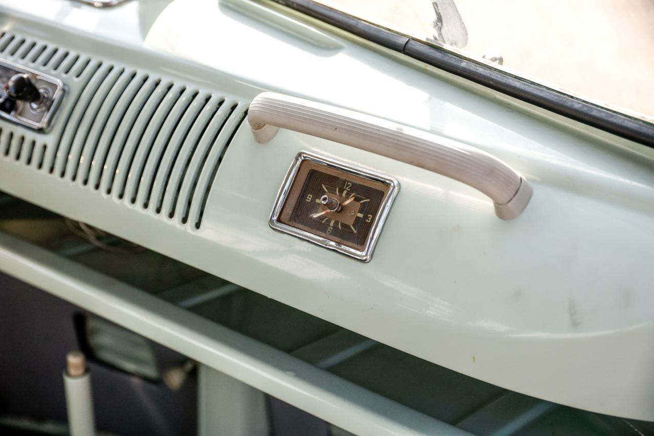 1964 Volkswagen Camper