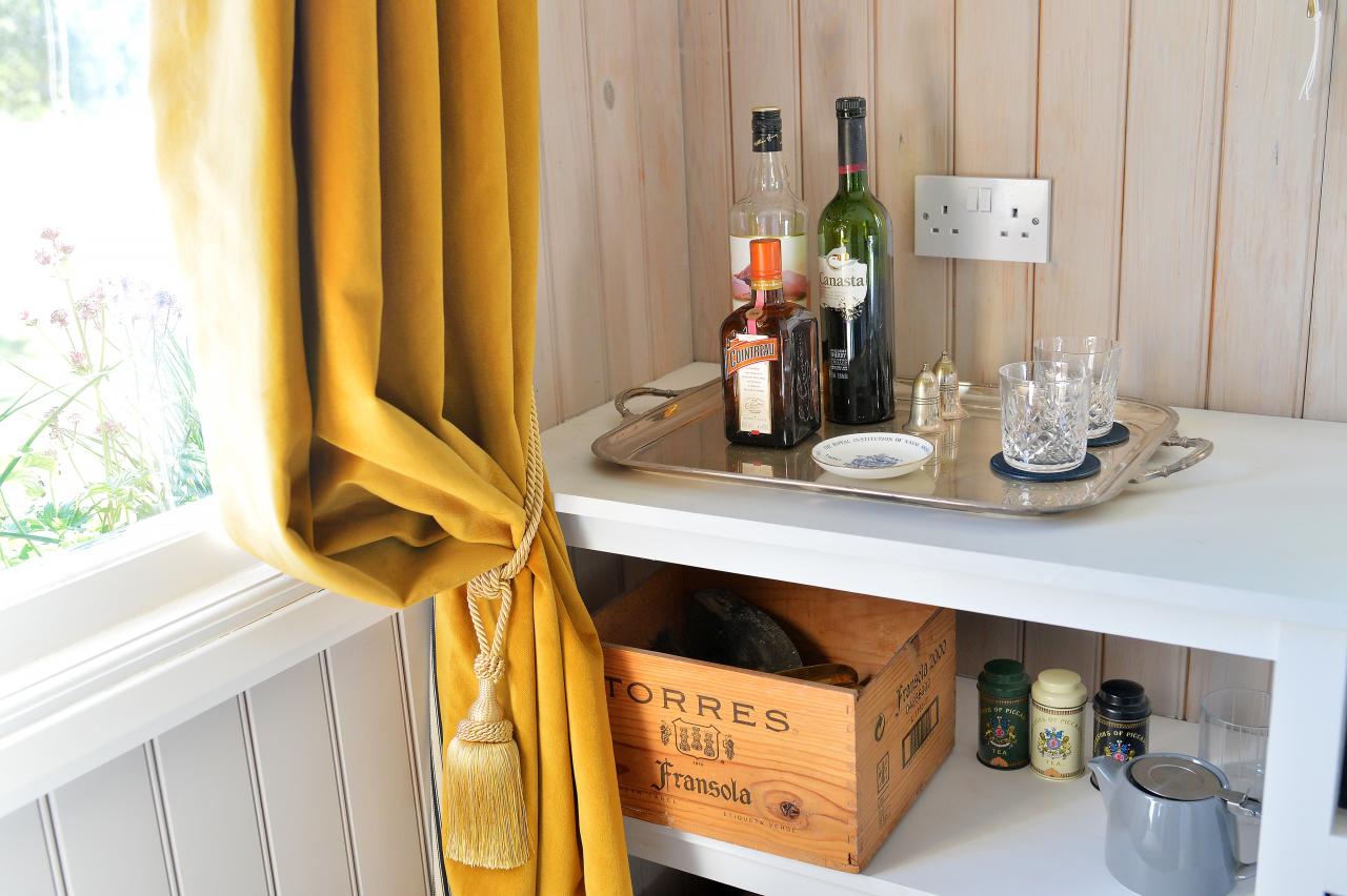 2017 Shepherds Hut Artisan Shepherds Huts