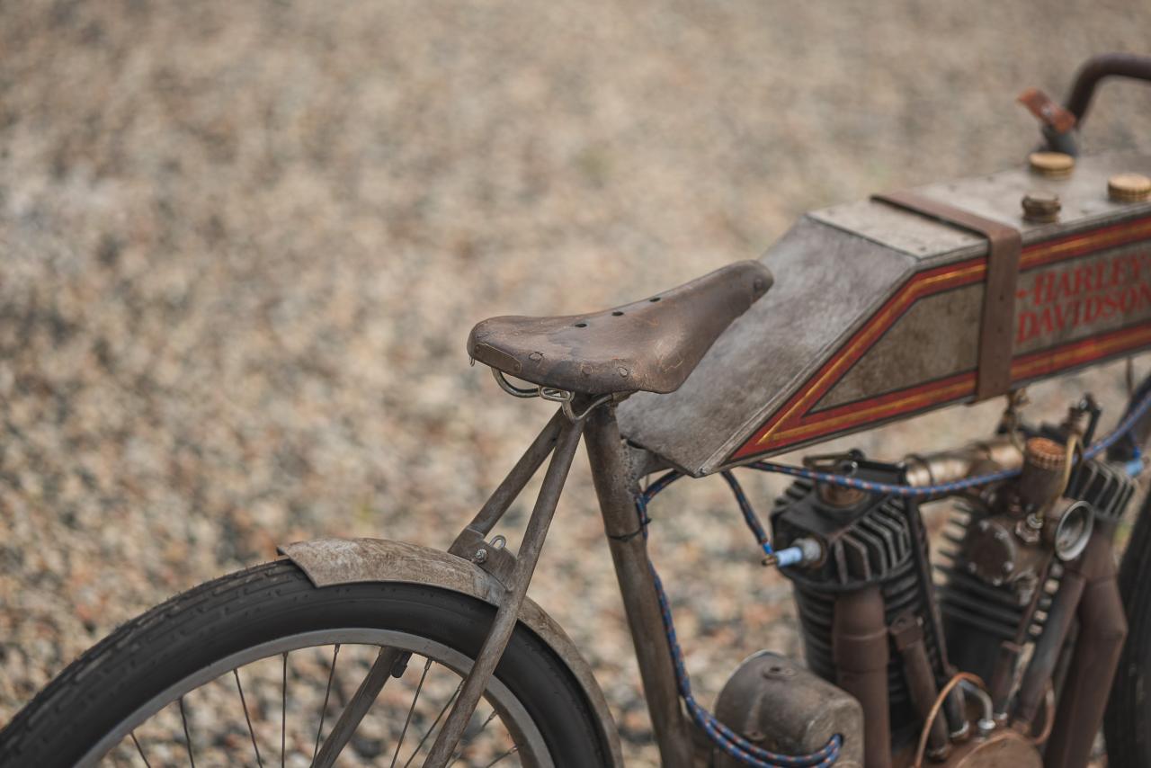1915 Harley Davidson Showroom Replica