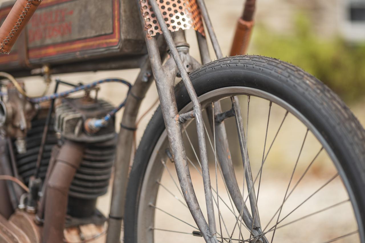 1915 Harley Davidson Showroom Replica