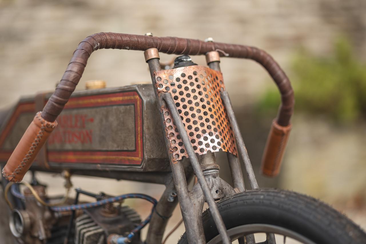 1915 Harley Davidson Showroom Replica