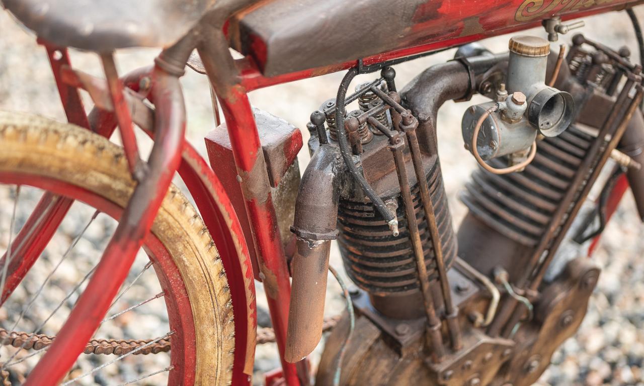 1915 Indian Showroom Replica