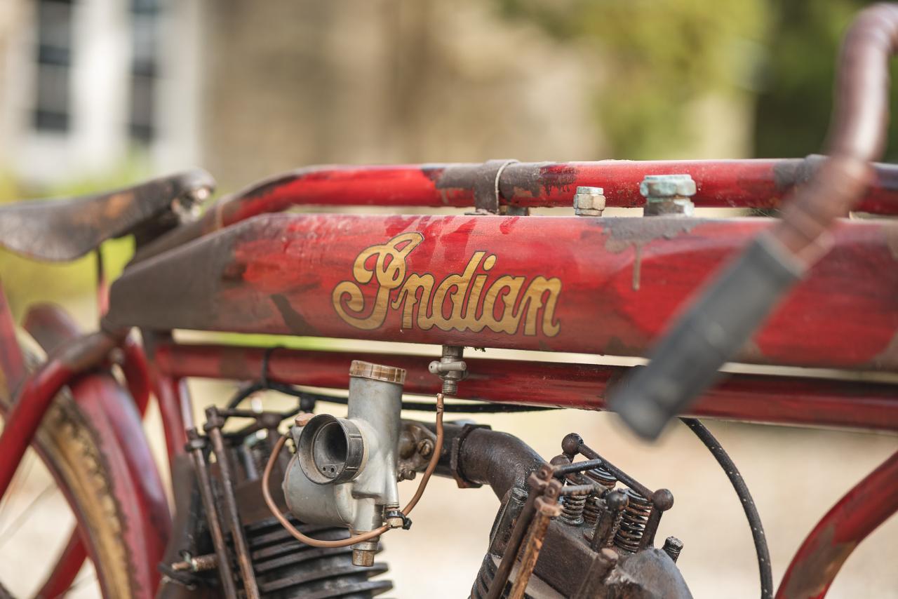 1915 Indian Showroom Replica