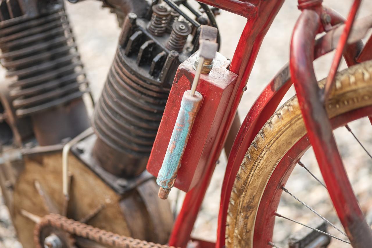 1915 Indian Showroom Replica