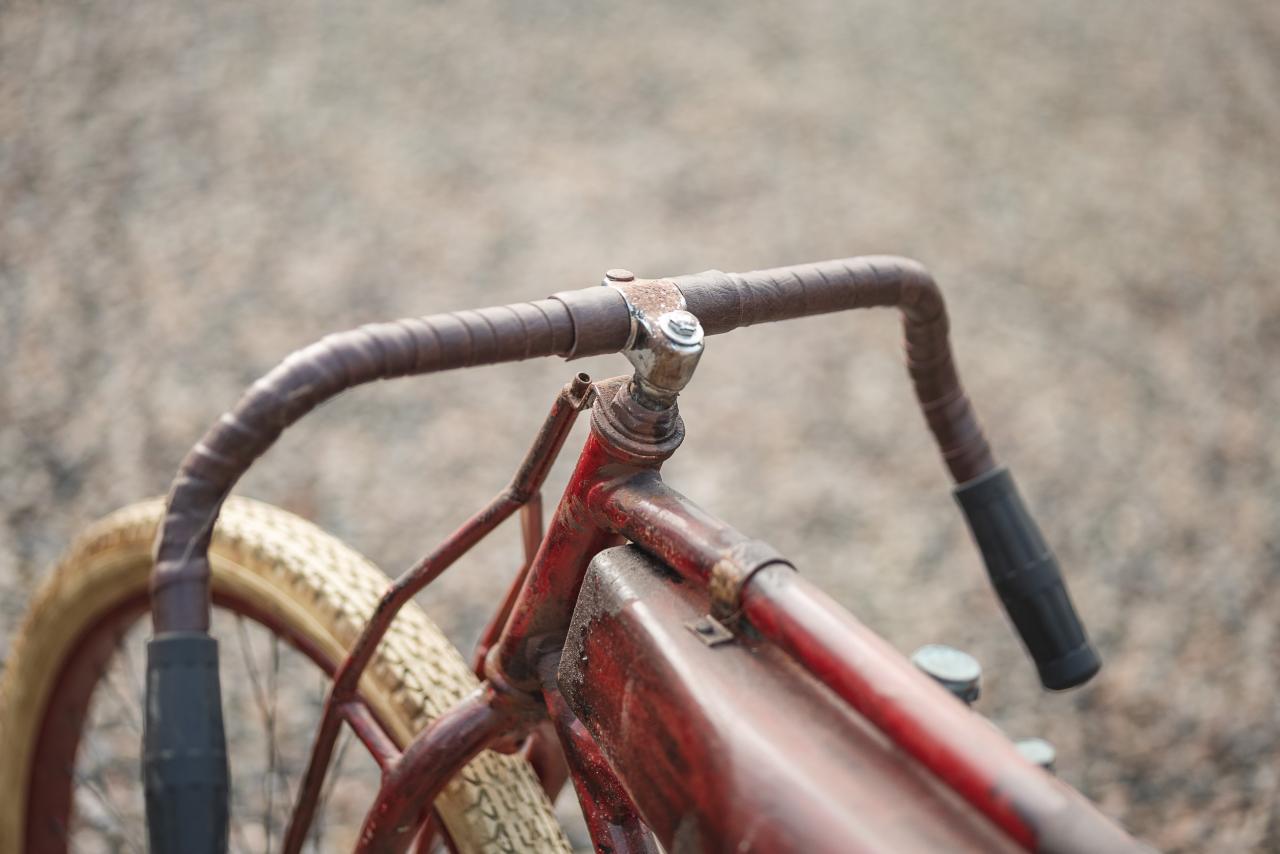 1915 Indian Showroom Replica