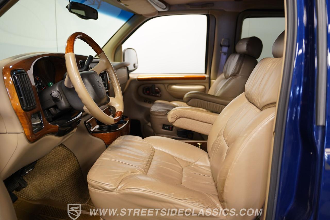 2001 Chevrolet Conversion Van Regency