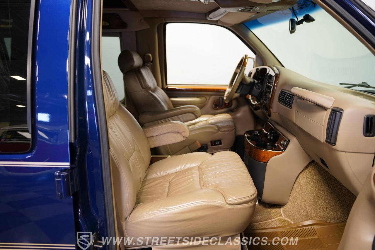 2001 Chevrolet Conversion Van Regency
