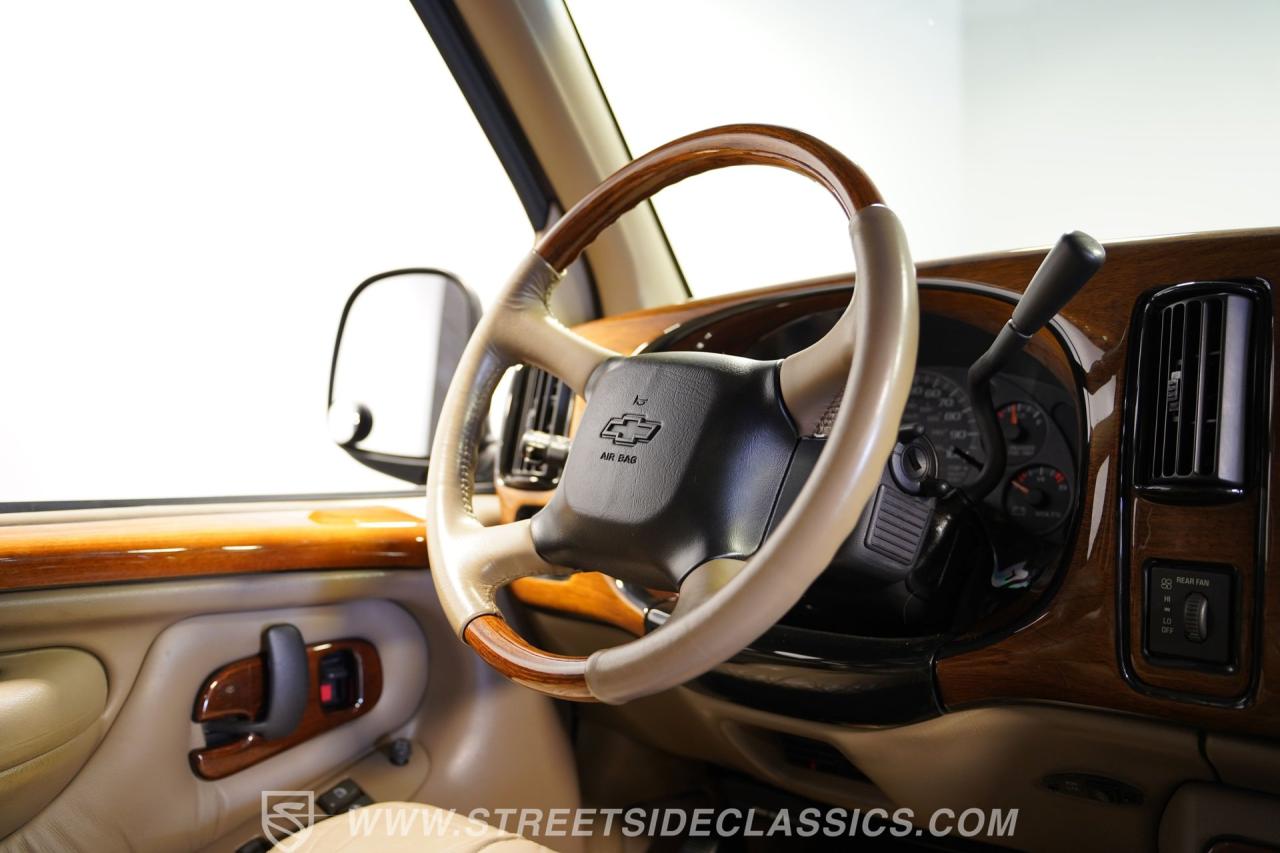 2001 Chevrolet Conversion Van Regency