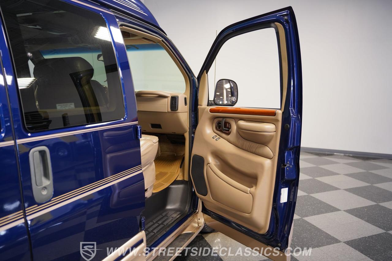 2001 Chevrolet Conversion Van Regency