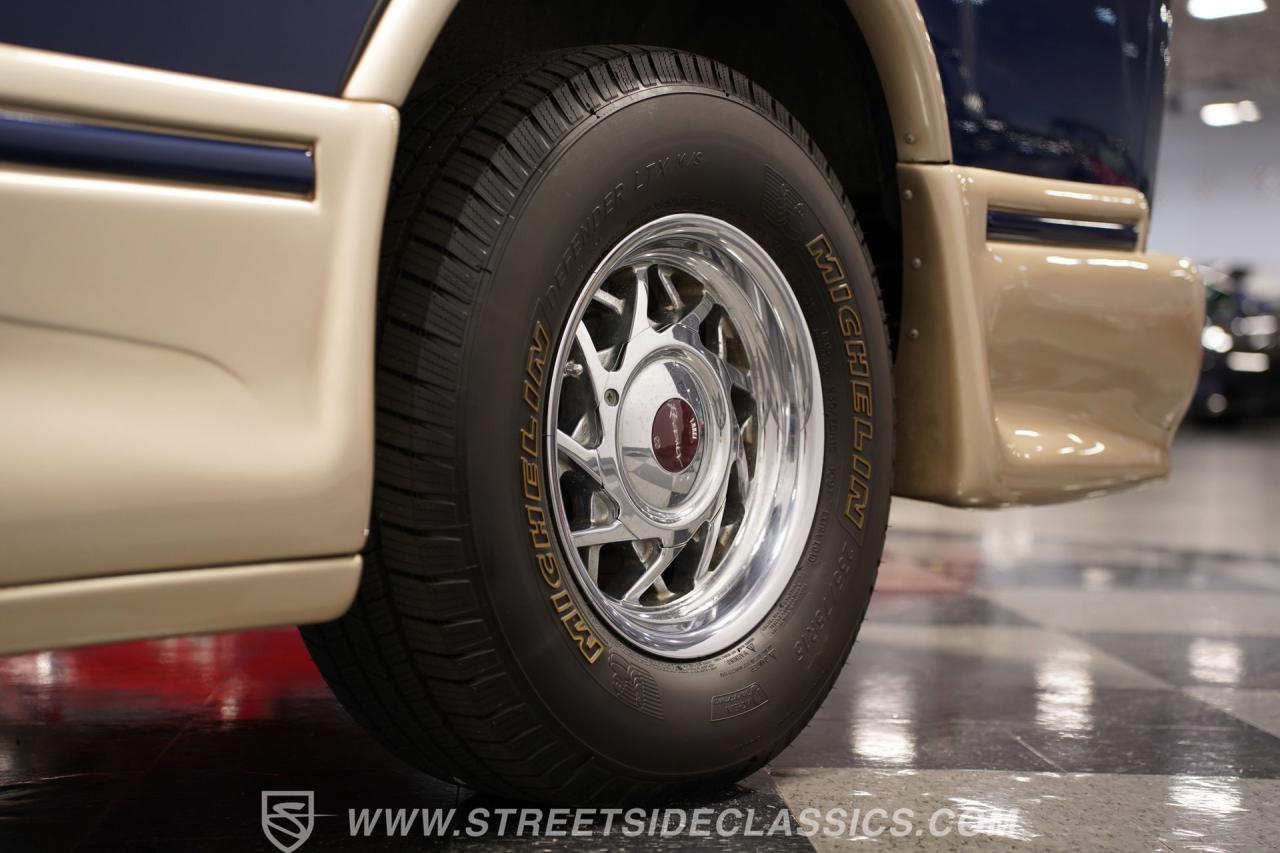 2001 Chevrolet Conversion Van Regency