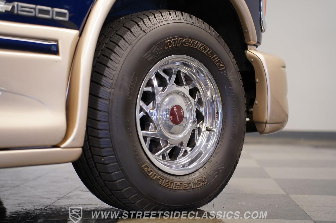 2001 Chevrolet Conversion Van Regency