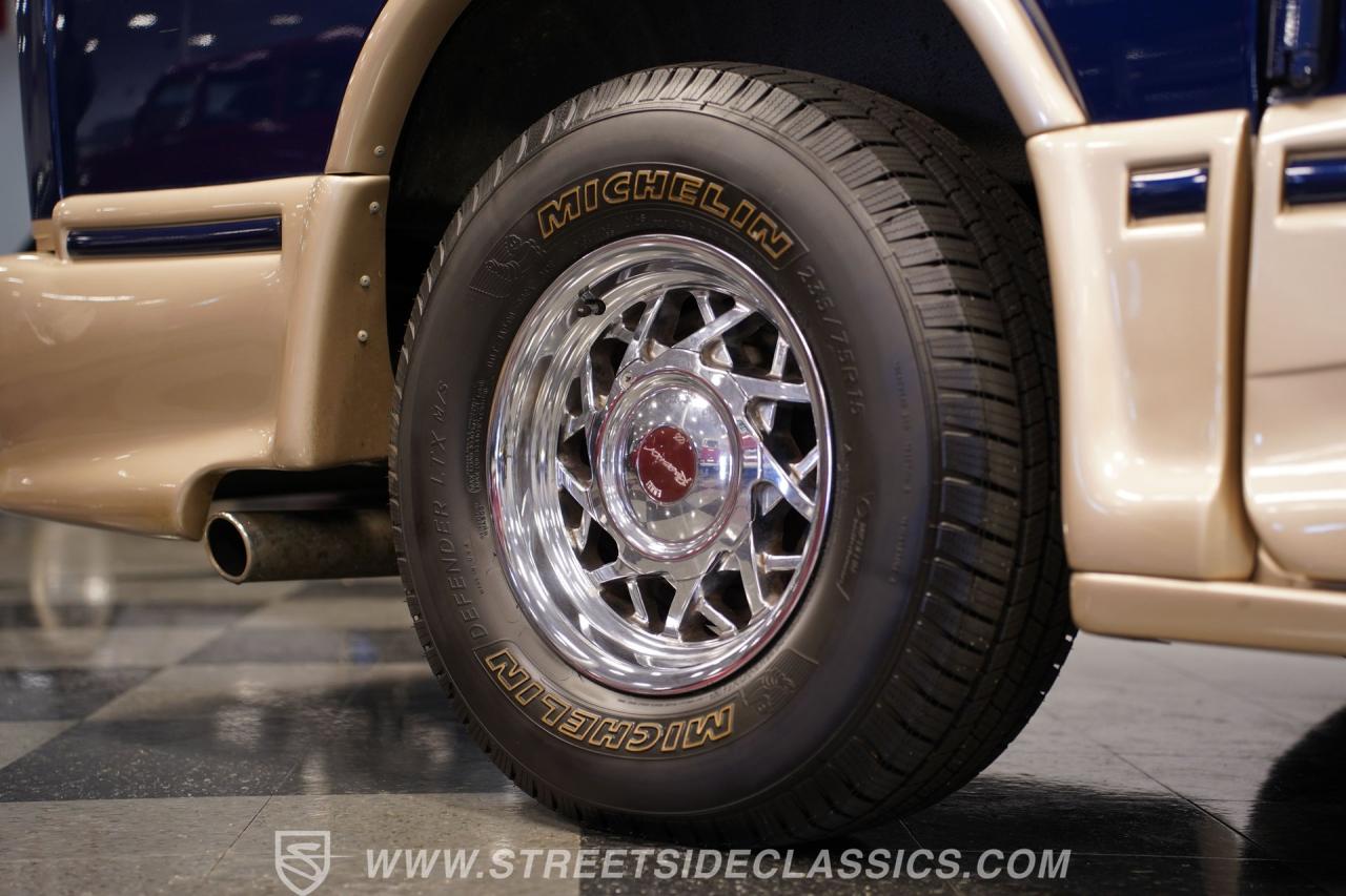 2001 Chevrolet Conversion Van Regency