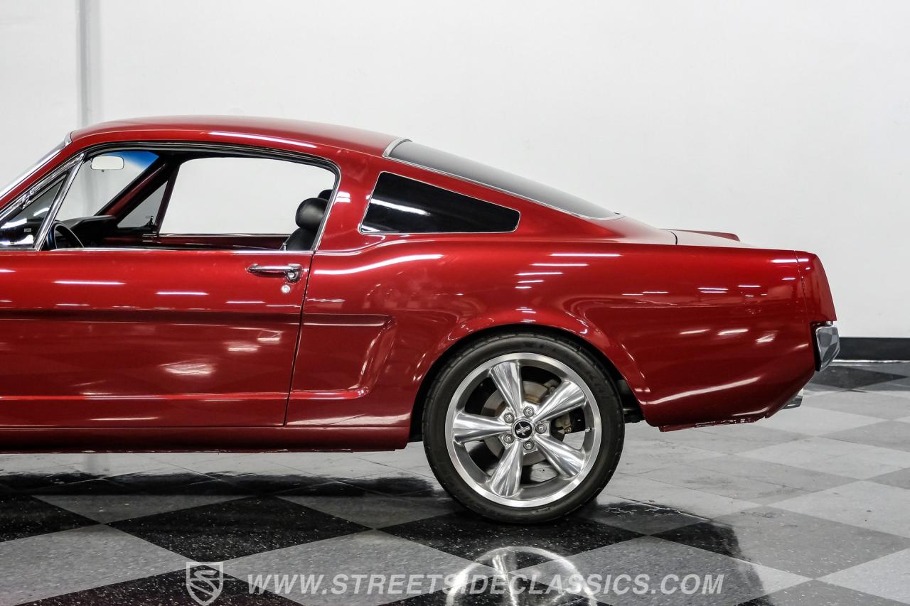 1965 Ford Mustang Fastback Restomod
