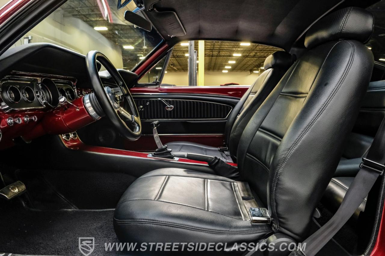 1965 Ford Mustang Fastback Restomod