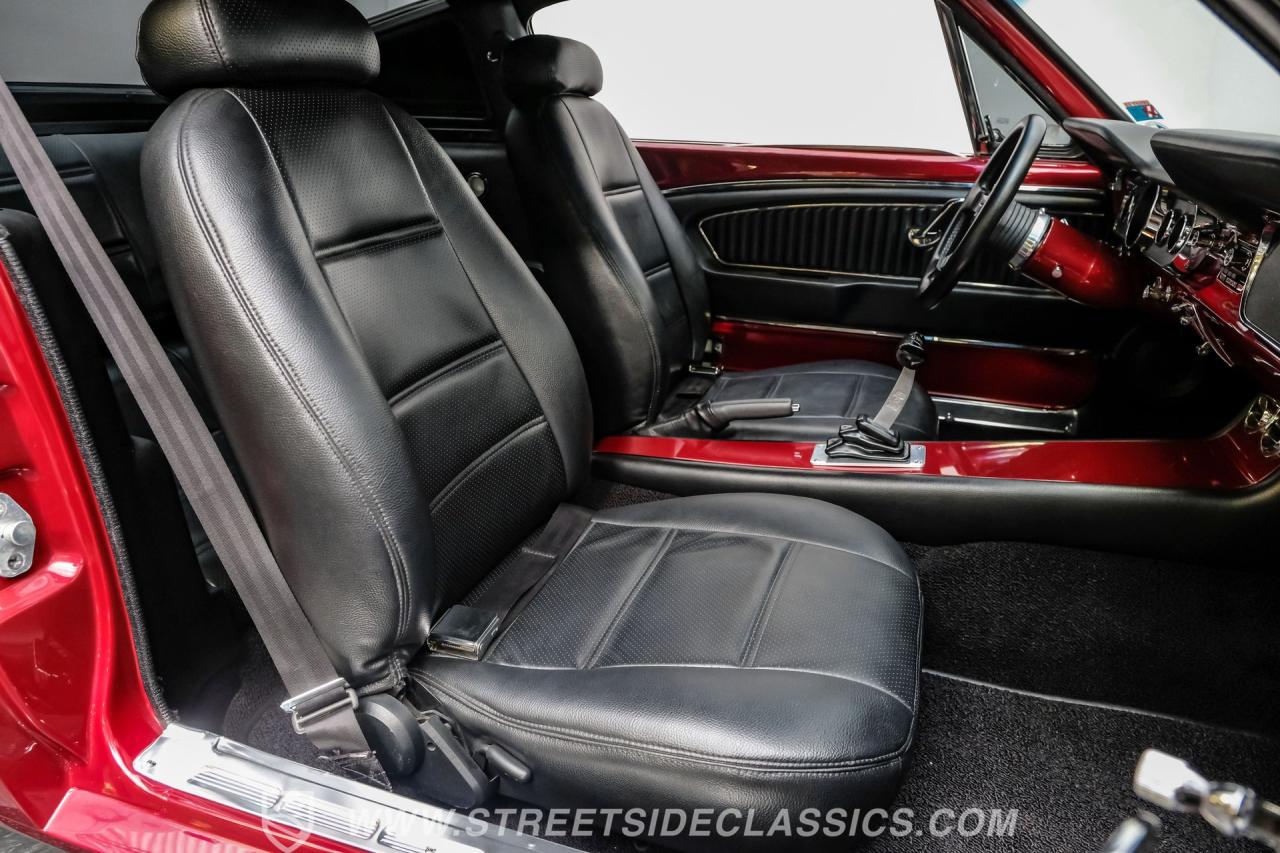 1965 Ford Mustang Fastback Restomod