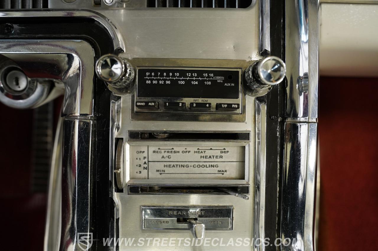 1964 Ford Thunderbird