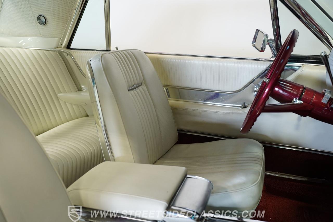 1964 Ford Thunderbird