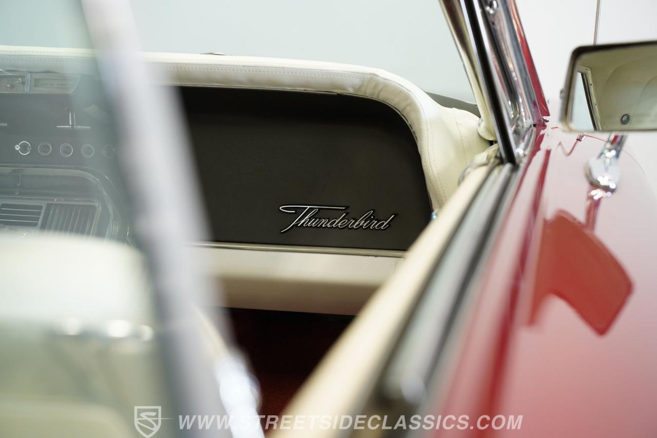 1964 Ford Thunderbird