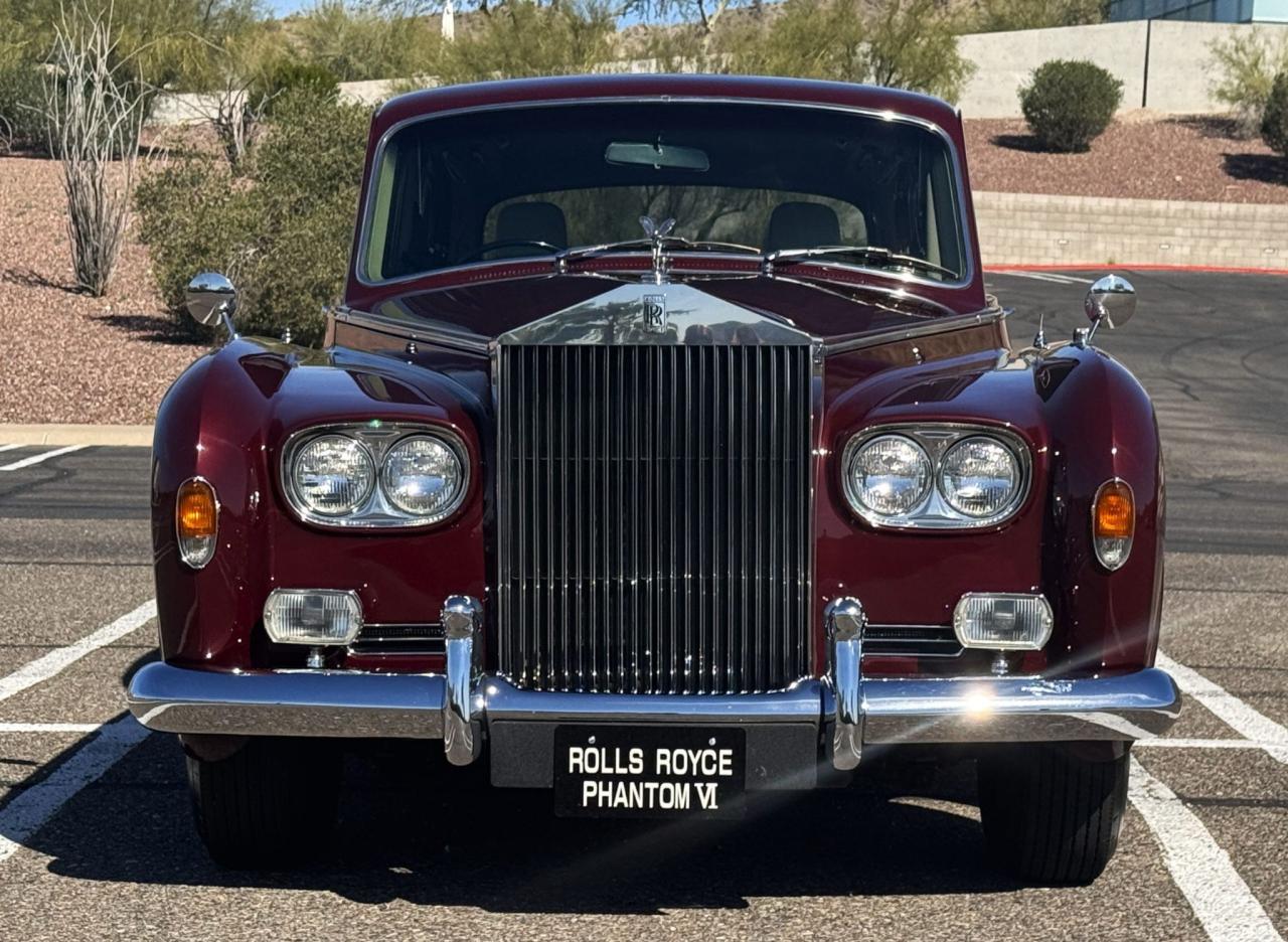 1975 Rolls - Royce Phantom VI