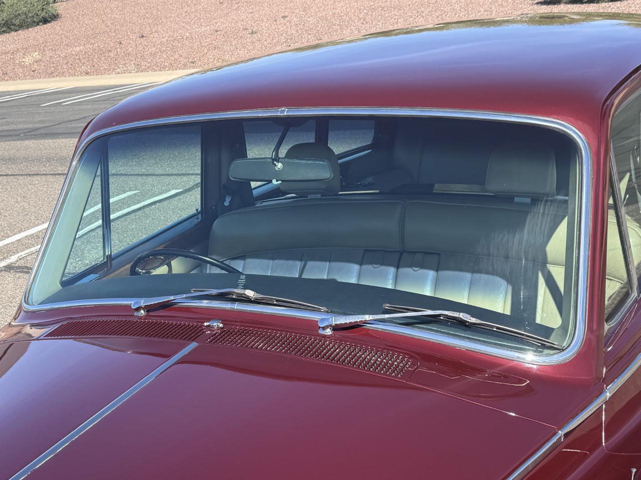 1975 Rolls - Royce Phantom VI