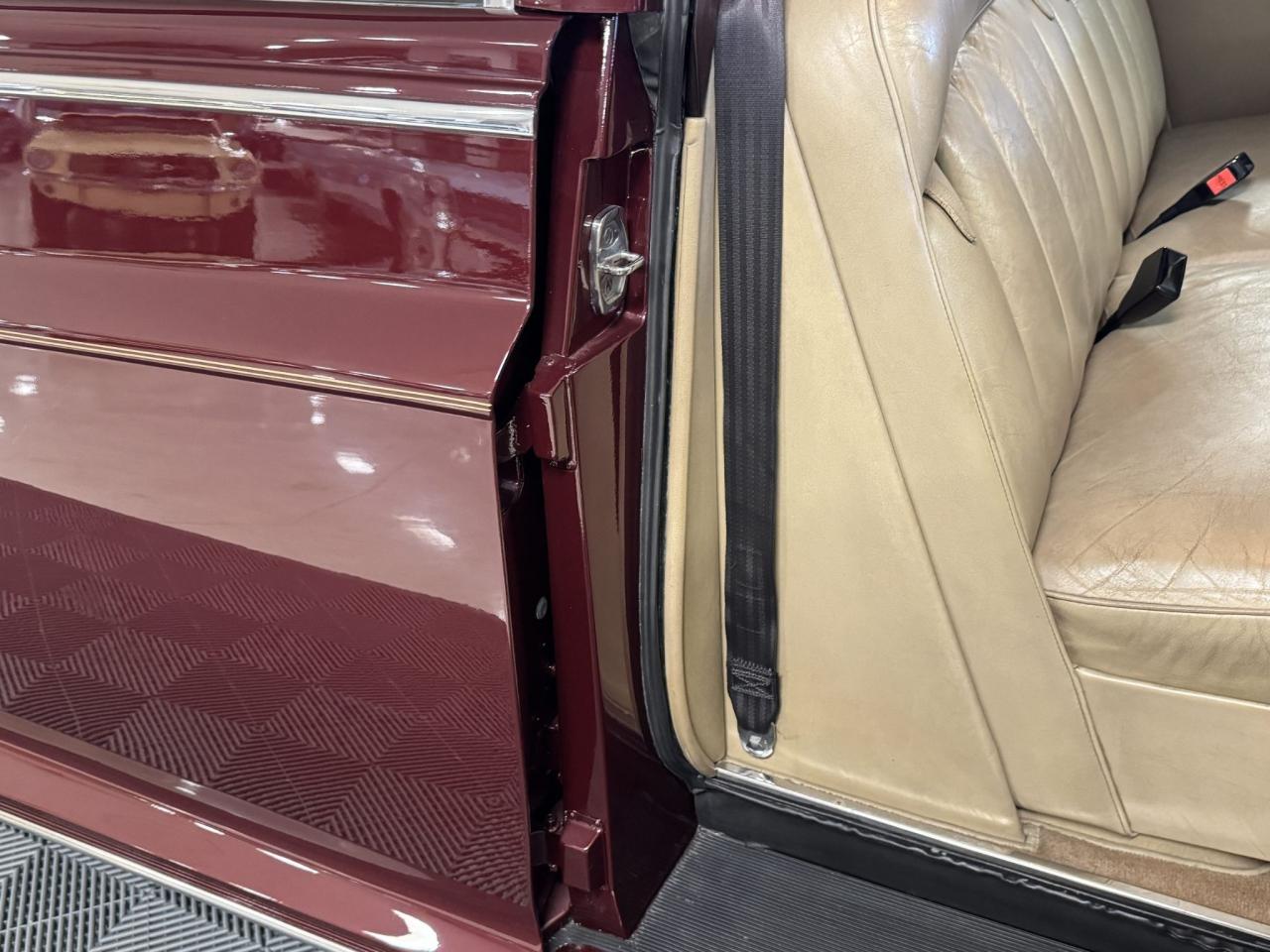 1975 Rolls - Royce Phantom VI