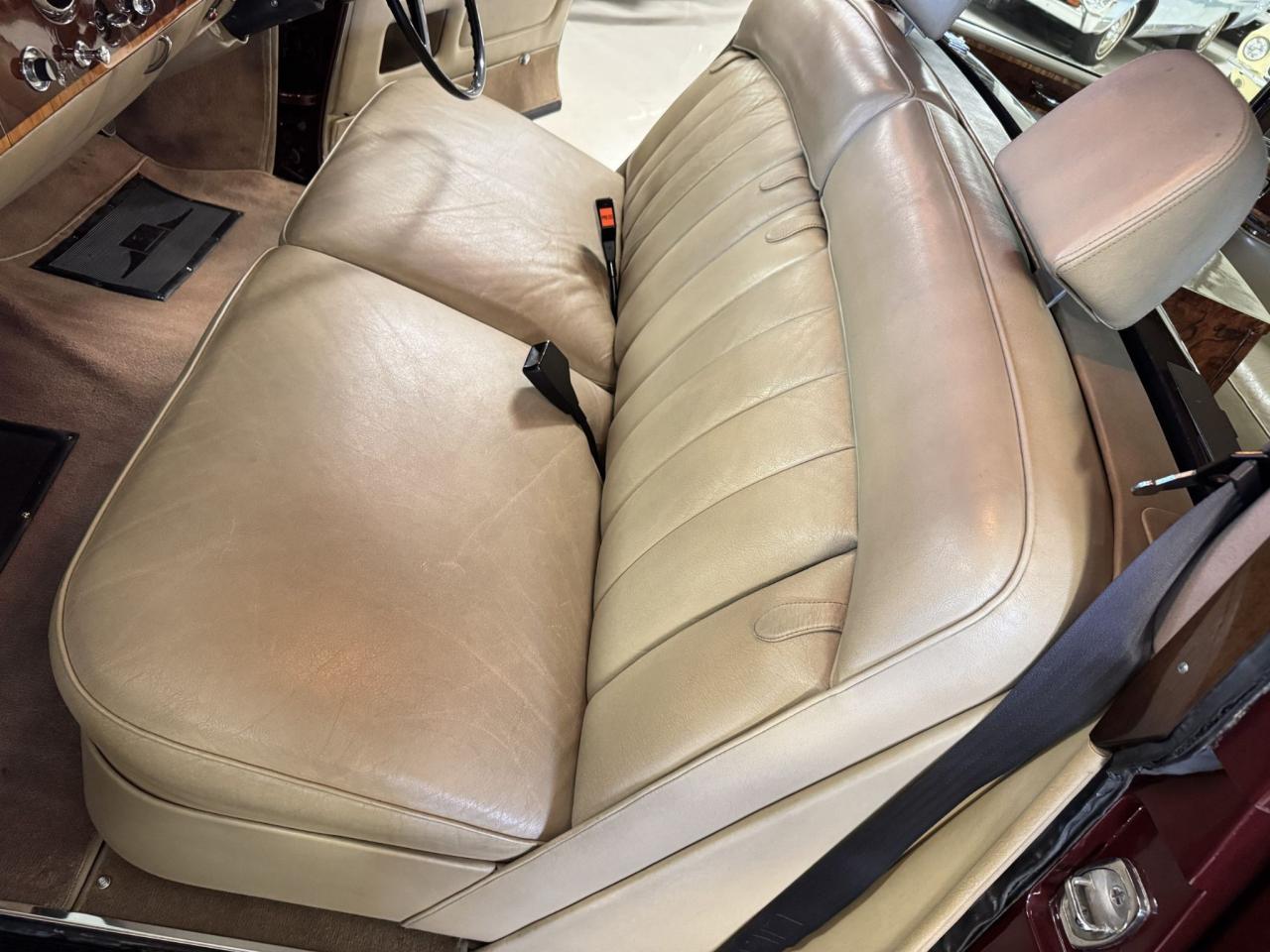 1975 Rolls - Royce Phantom VI