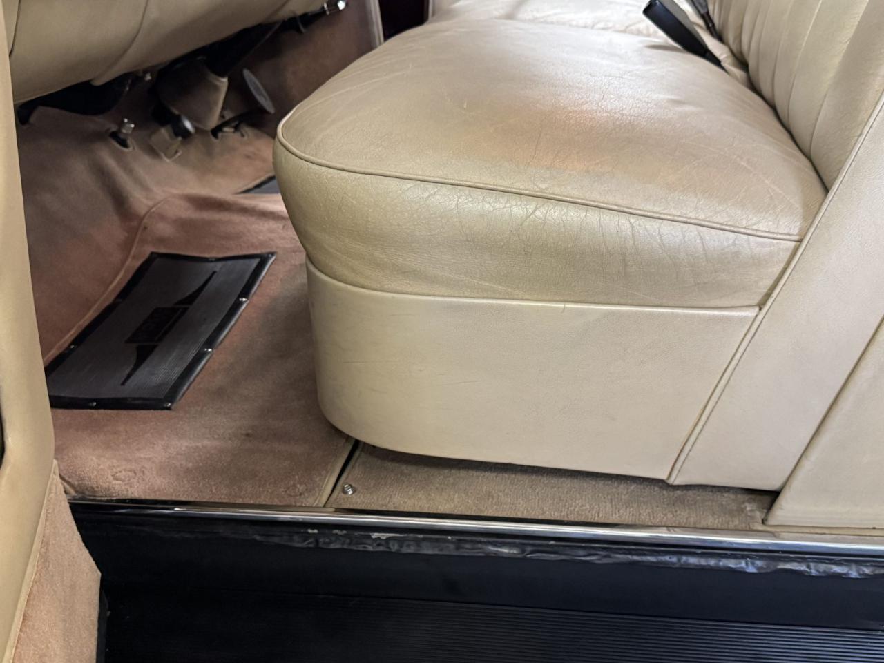 1975 Rolls - Royce Phantom VI