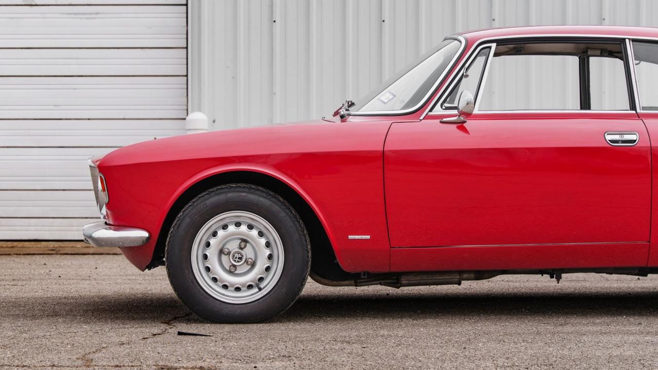 1965 Alfa Romeo Giulia Sprint GT