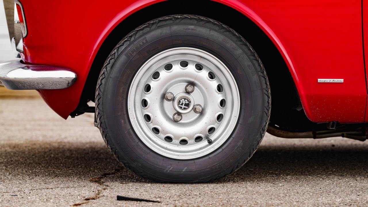 1965 Alfa Romeo Giulia Sprint GT