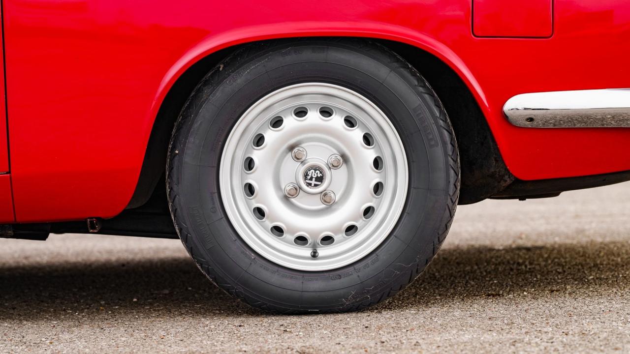 1965 Alfa Romeo Giulia Sprint GT