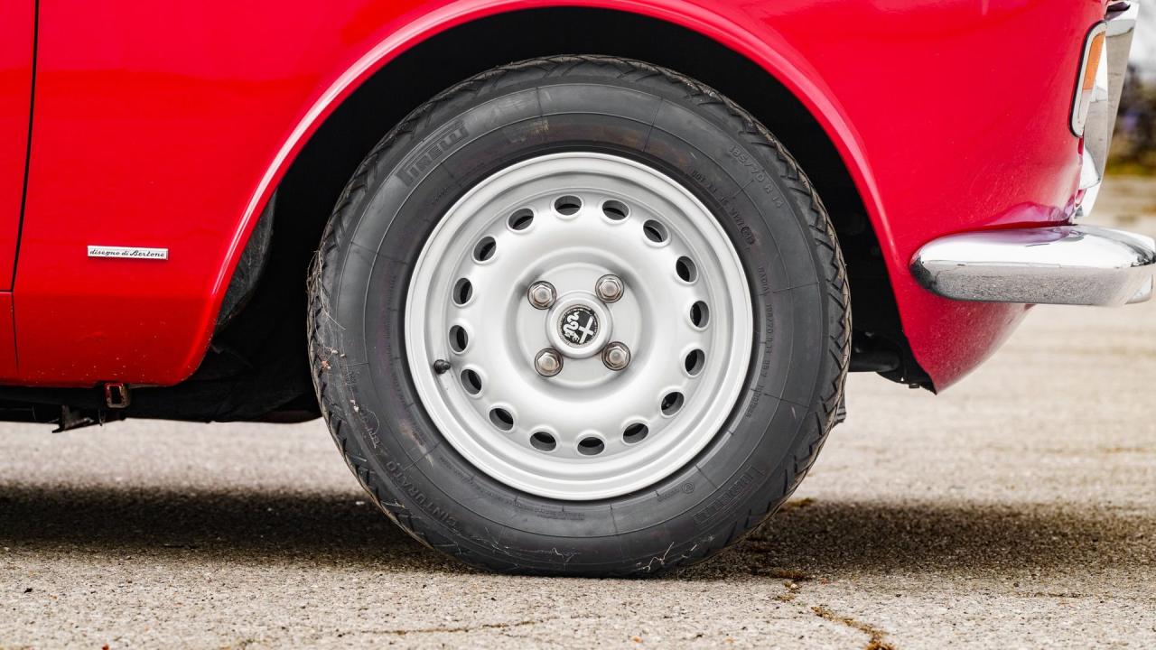 1965 Alfa Romeo Giulia Sprint GT