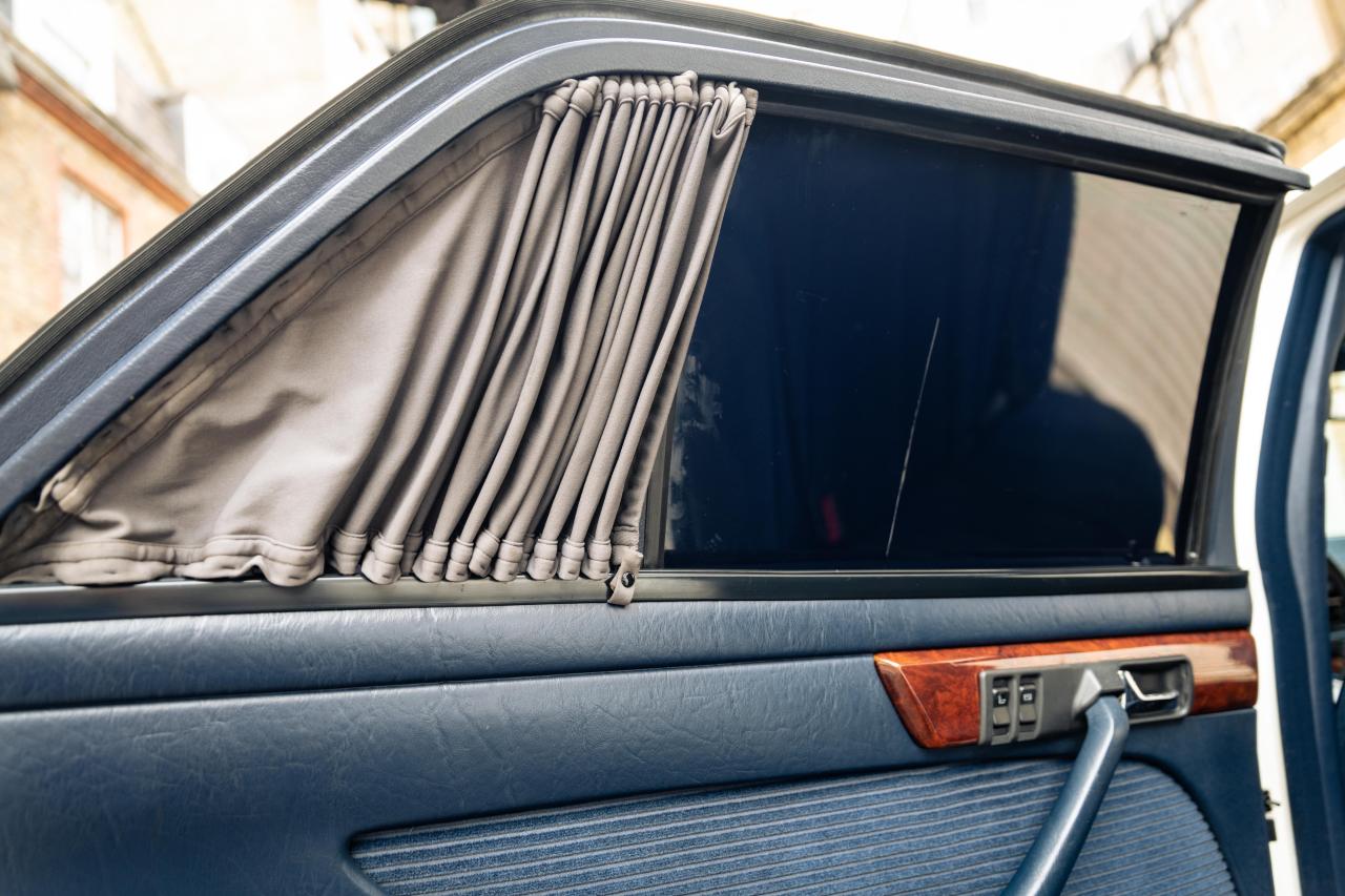 1984 Mercedes - Benz 500 SEL (Armoured)