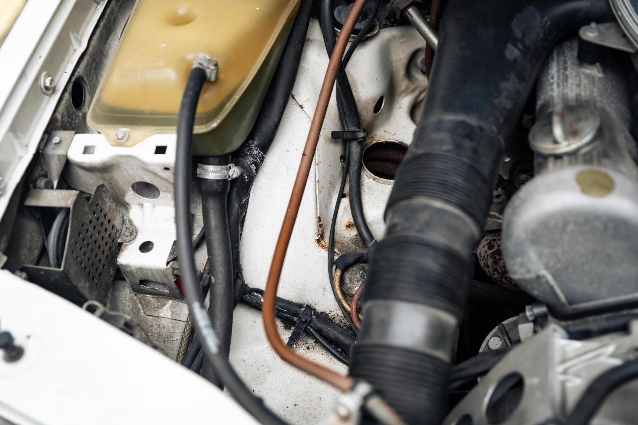 1984 Mercedes - Benz 500 SEL (Armoured)