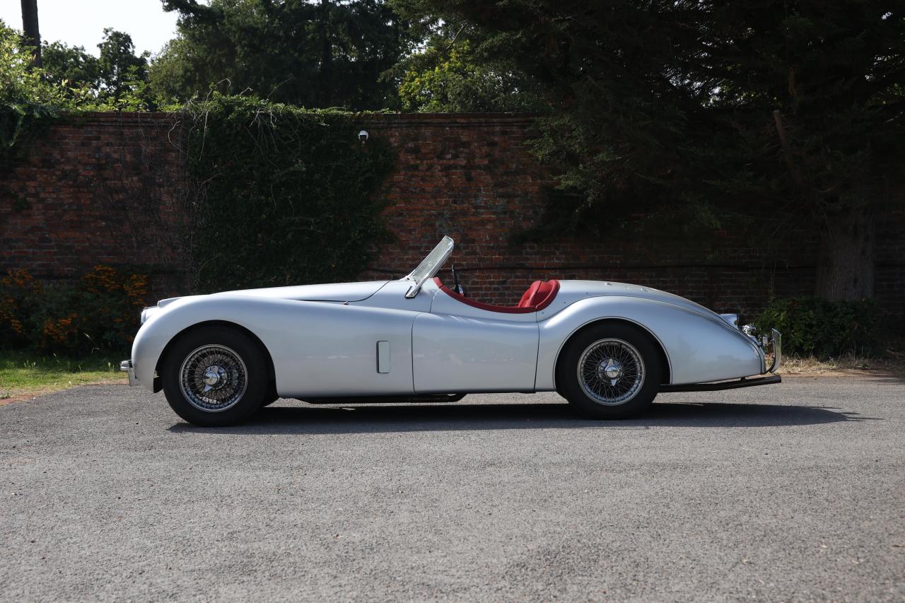 1953 Jaguar XK120 SE Roadster