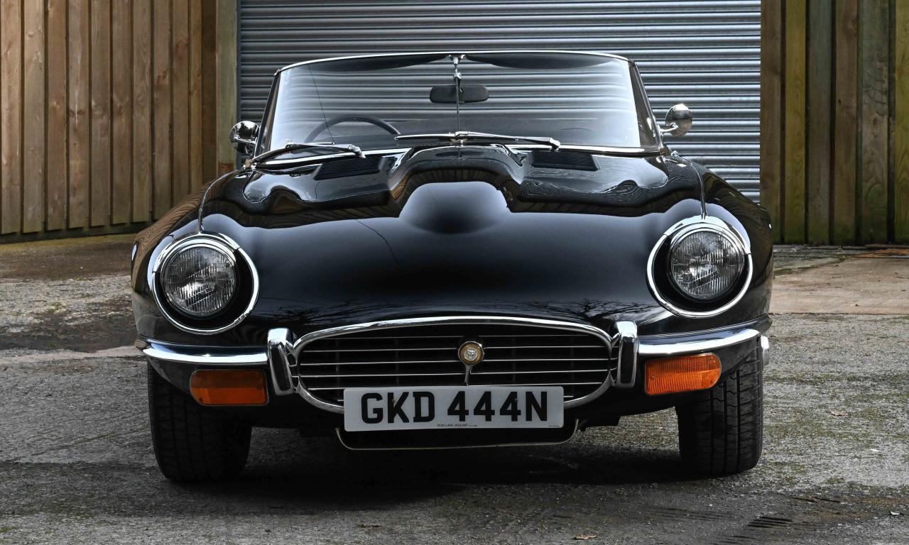 1974 Jaguar E-Type Series III (Commemorative Edition)