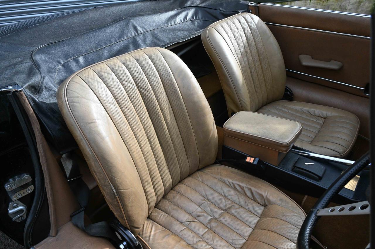 1974 Jaguar E-Type Series III (Commemorative Edition)