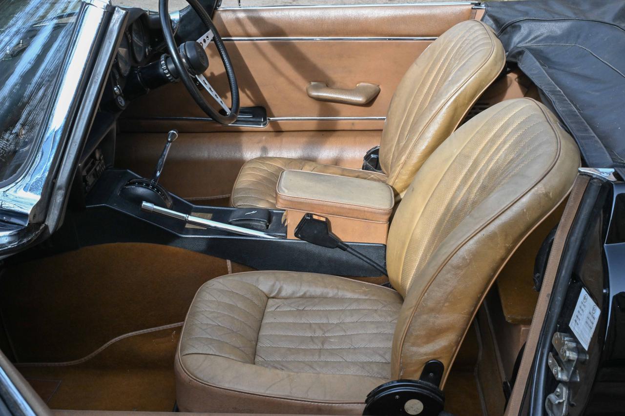 1974 Jaguar E-Type Series III (Commemorative Edition)