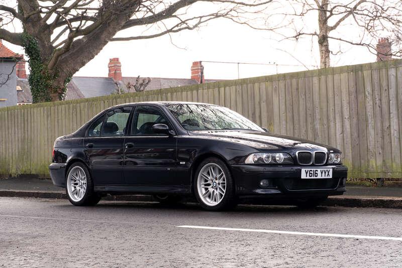 2001 BMW M5