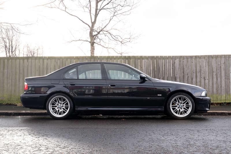 2001 BMW M5